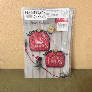 Hands on Design Swans & Maids 12 Days HD127 includes buttons Pattern Chart